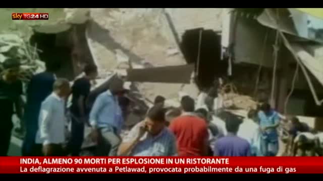 India, almeno 90 morti per esplosione in un ristorante
