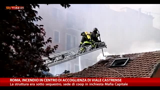 Roma, incendio in centro di accoglienza di viale Castrense 