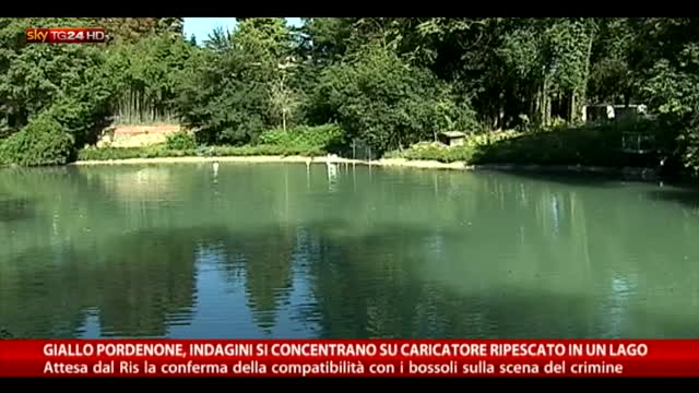 Giallo Pordenone: indagini sul caricatore ritrovato nel lago