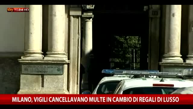 Milano, vigili cancellavano multe in cambio di regali