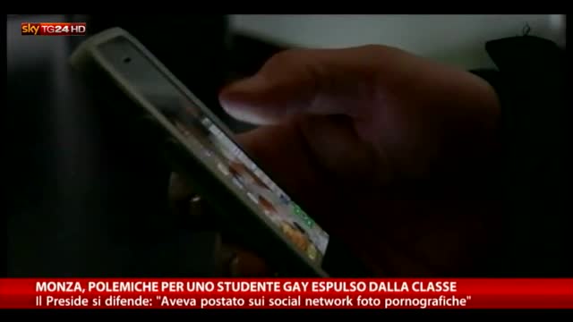 Monza, studente gay espulso dalla classe