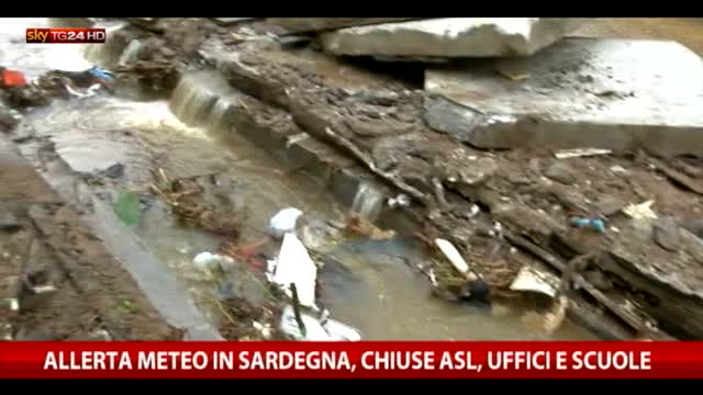 Allerta meteo in Sardegna, le prime case allagate