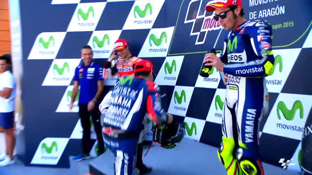 MotoGP, derby Rossi-Lorenzo in Yamaha per la volata finale