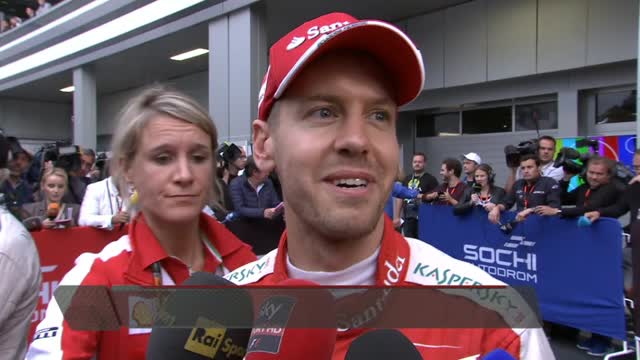 Vettel: "Continuiamo a migliorare"