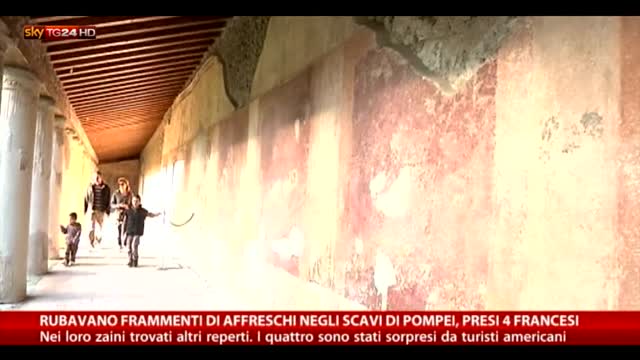 Pompei, vandali e ladri francesi sorpresi a rubare reperti