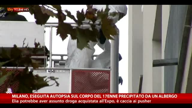 Milano, eseguita autopsia sul 17enne precipitato da albergo