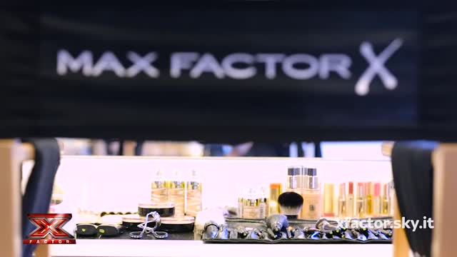 Max Factor: backstage