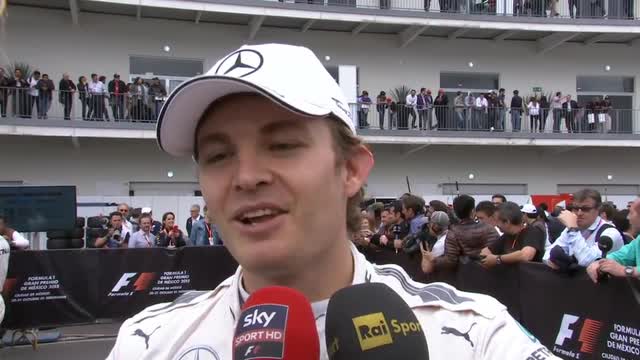 Rosberg: "Bella pole, in gara andremo forte in tanti"
