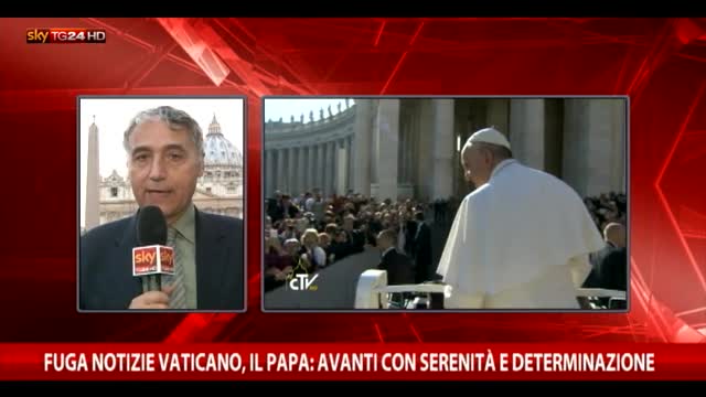 Fuga notizie Vaticano, Papa: "Avanti con serenità"