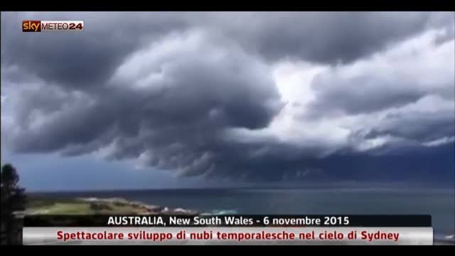 Spettacolari nubi temporalesche a Sydney