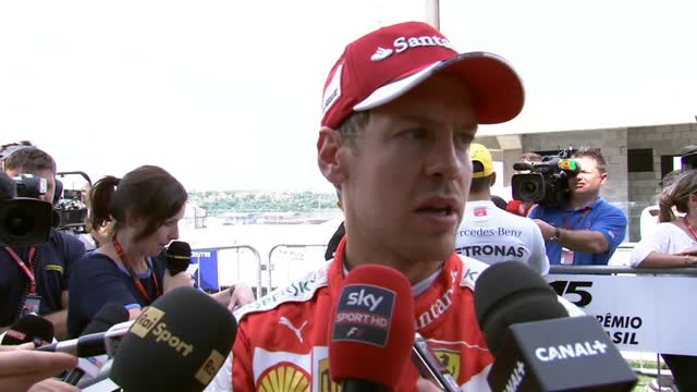 Vettel alza il pressing sulle Mercedes