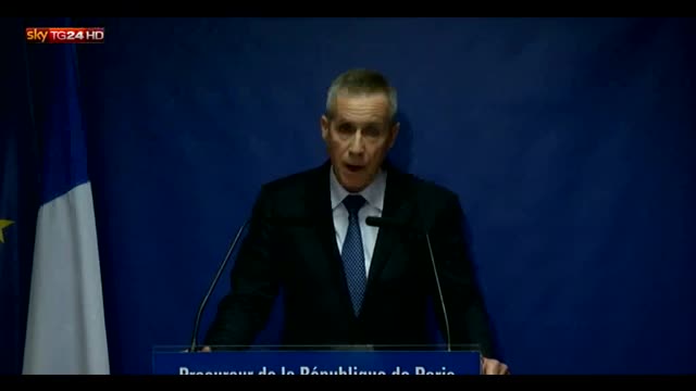 Parigi sotto attacco, la conferenza stampa del procuratore
