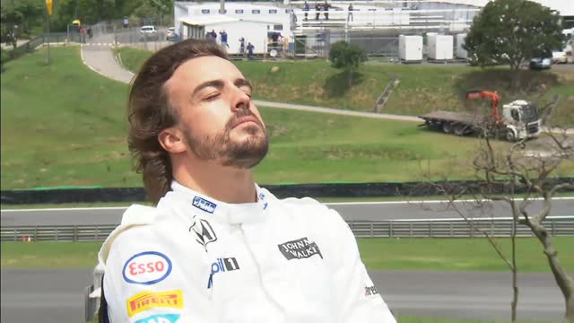 Alonso, tintarella e podio nel Q2