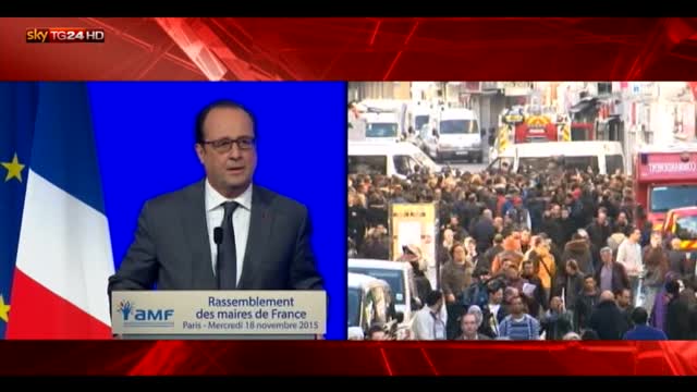 Hollande: siamo in guerra contro il terrorismo