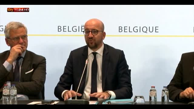 Terrorismo, premier belga: allerta a Bruxelles resta massima