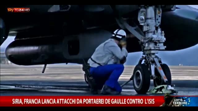 Francia lancia attacchi da portaerei De Gaulle contro l’Isis