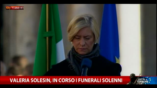 Funerali Valeria, il ministro Pinotti: "Ci mancherà"