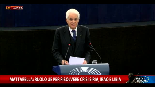 Mattarella: ruolo Ue per risolvere Siria, Iraq e Libia