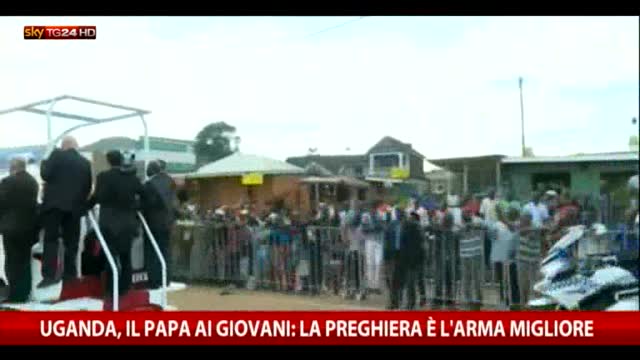 Papa in Africa, in Uganda incontra poveri e chiesa