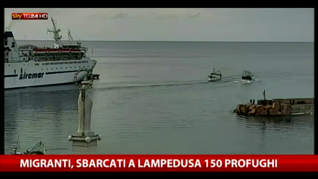 Lampedusa, sbarcati in 150. Flop hotspot: aperti 2 su 11