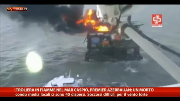 Petroliera in fiamme nel Mar Caspio