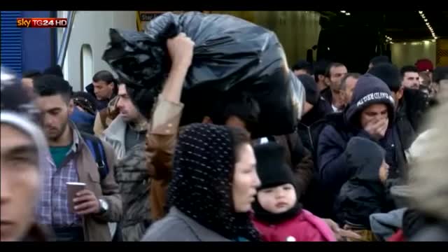 Migranti, altro naufragio in Grecia: tra le vittime 7 bimbi