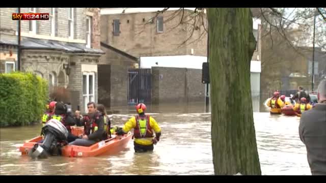 Inondazioni in Gran Bretagna, situazione grave a York