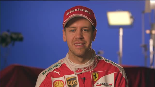 Vettel: la nuova macchina è bellissima