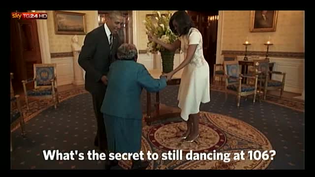 Usa, a 106 anni balla con Barack Obama alla Casa Bianca