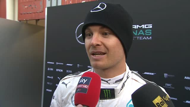 Rosberg: "Spingeremo la macchina al limite"