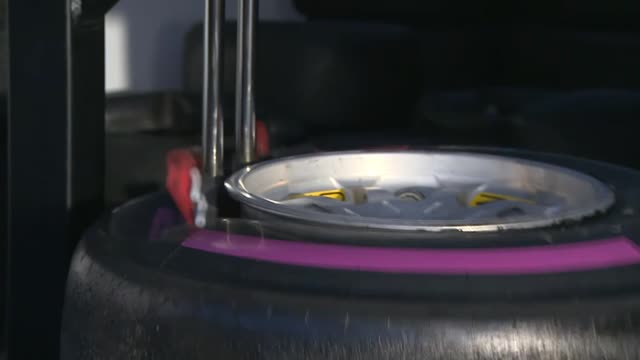 Test di Barcellona, Vettel il più veloce davanti a Ricciardo