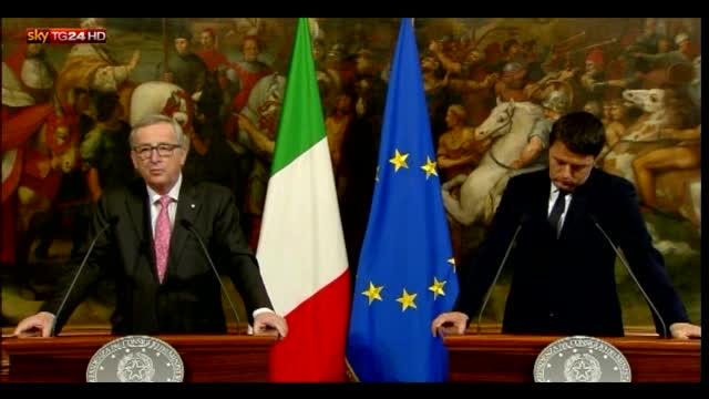 Migranti, Juncker: "Condotta italiana esemplare"