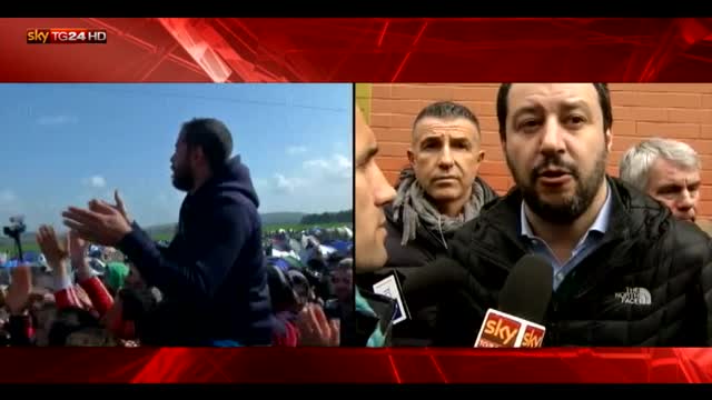 Migranti, Salvini: ci stanno portando bombe umane in casa