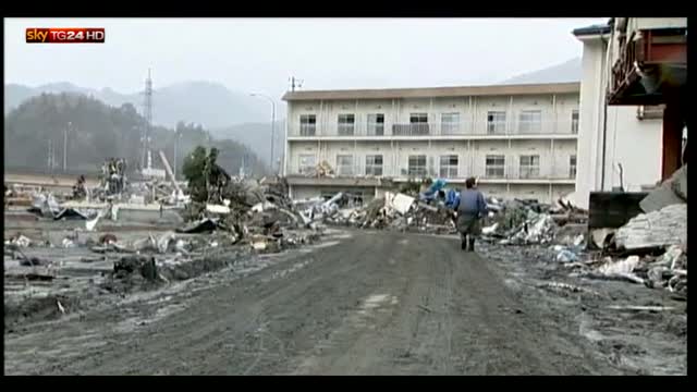 Fukushima, il Giappone ricorda le vittime dello tsunami 