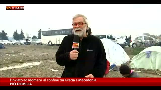 Grecia, la situazione nel campo profughi di Idomeni