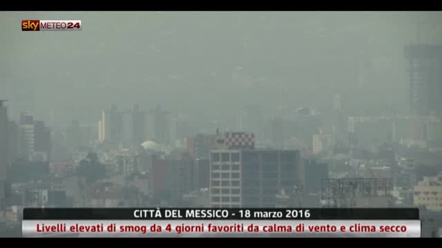 Allerta smog a Città del Messico