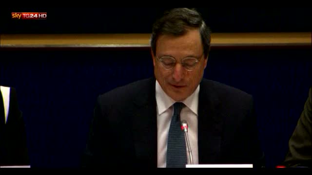 Draghi: il futuro dell’economia mondiale è incerto 
