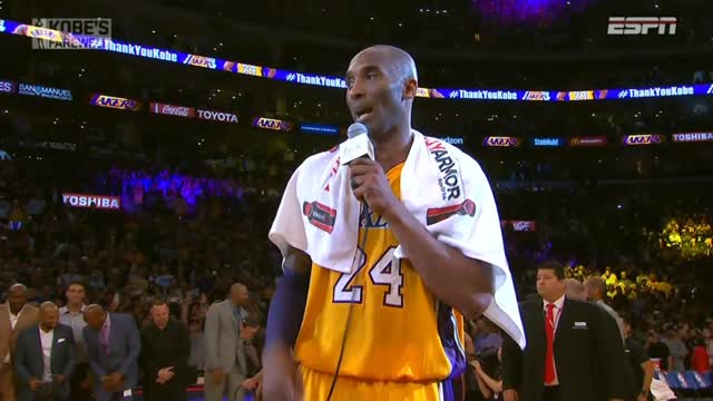 Kobe Bryant saluta i tifosi: "Vi amo"