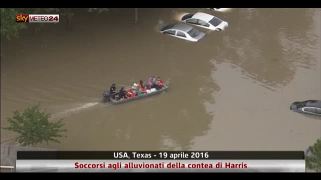 Usa, alluvione in Texas: le immagini dall'alto