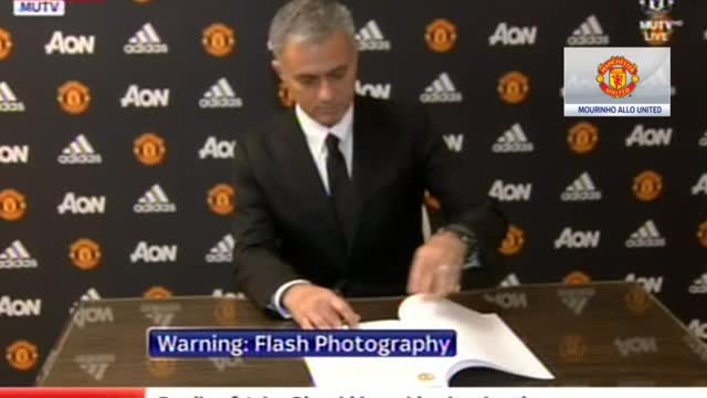 Mourinho, è ufficiale: è il nuovo allenatore dello United	
