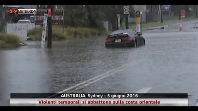 Australia, violenti temporali sulla costa orientale