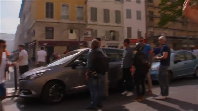 Euro2016, scontri a Marsiglia tra hooligans e polizia