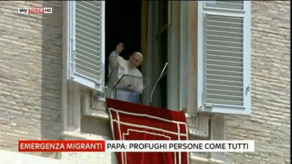 Papa Francesco ai rifugiati: noi  stiamo con voi