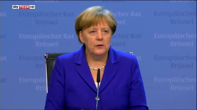 Banche, Merkel: “Non possiamo cambiare regole ogni 2 anni”