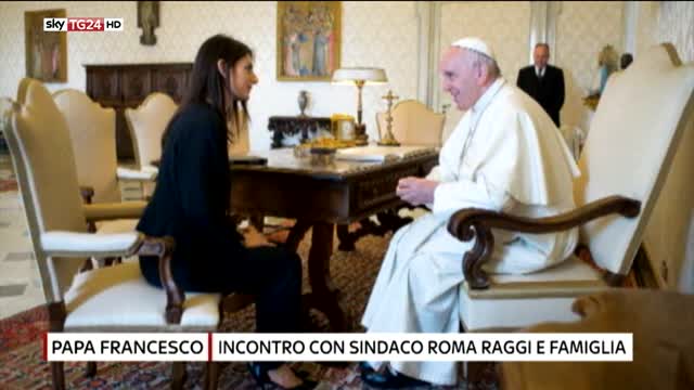 Il sindaco di Roma Virginia Raggi incontra Papa Francesco