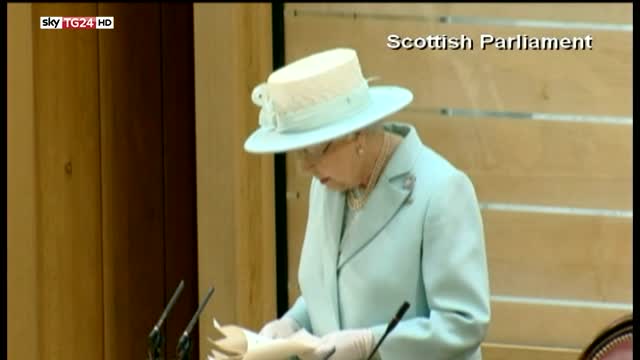 La regina: fiducia nei parlamentari scozzesi, saranno saggi