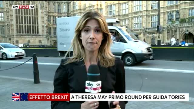 Brexit, a Theresa May primo round per la guida dei Tories
