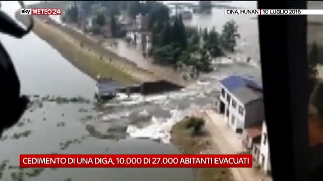 Cedimento di una diga in Cina: migliaia gli evacuati