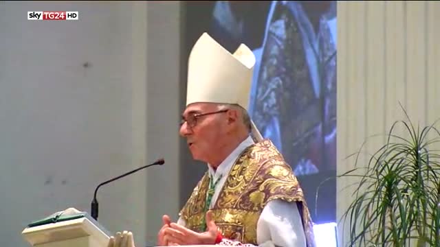 Fermo, vescovo Conti: "Rischiamo di morire per la divisione"