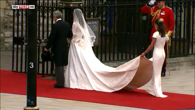 Pippa Middleton si fidanza con un manager. Le nozze nel 2017